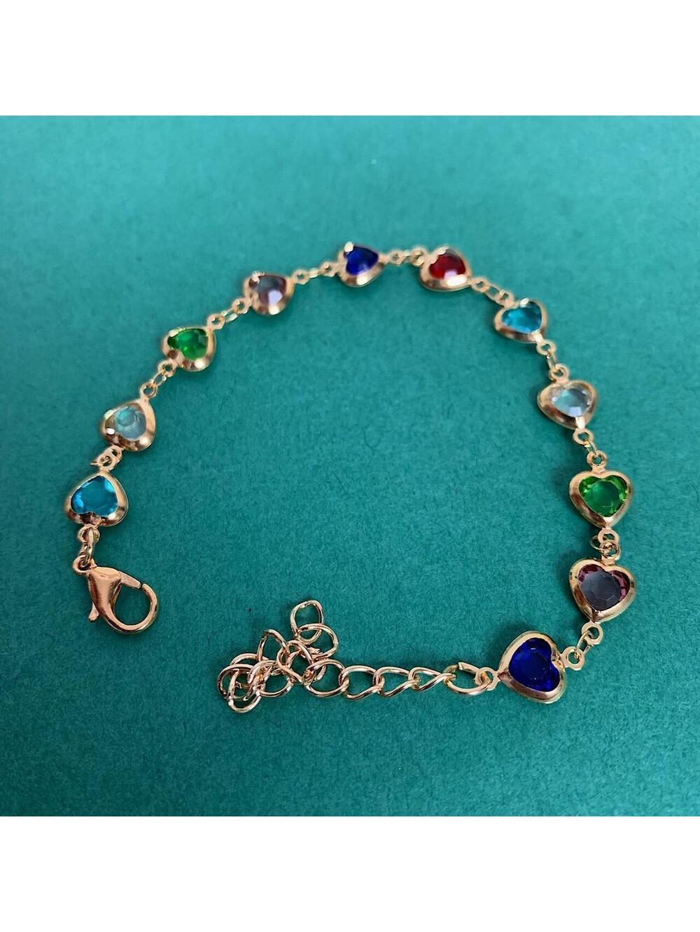 Y2k 2000s style multi colored heart Gold bracelet. Item is unisex. Brand new - Picture 7 of 8